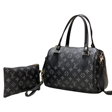 Cargar imagen en el visor de la galería, Kit Bolso y Cosmetiquera LV