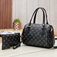 Cargar imagen en el visor de la galería, Kit Bolso y Cosmetiquera LV