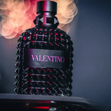 Cargar imagen en el visor de la galería, Perfume Born in Roma 100ml
