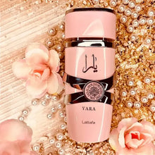 Cargar imagen en el visor de la galería, Kit 3 perfumes Rose, Khamrah Qahwa, Yara 100ml
