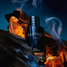 Cargar imagen en el visor de la galería, Kit 3 Perfumes Sauvage, Invictus Legend, Bleu 100ml
