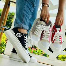 Cargar imagen en el visor de la galería, C star zapatos
